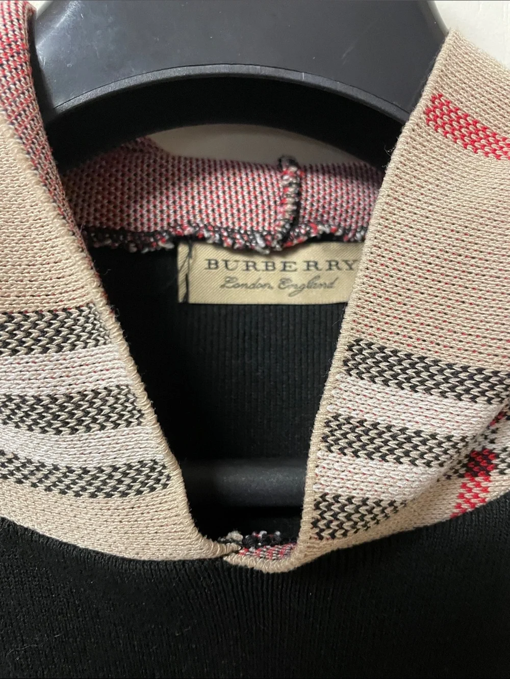 Vintage Burberry Hooded Top - Picture 4 of 7
